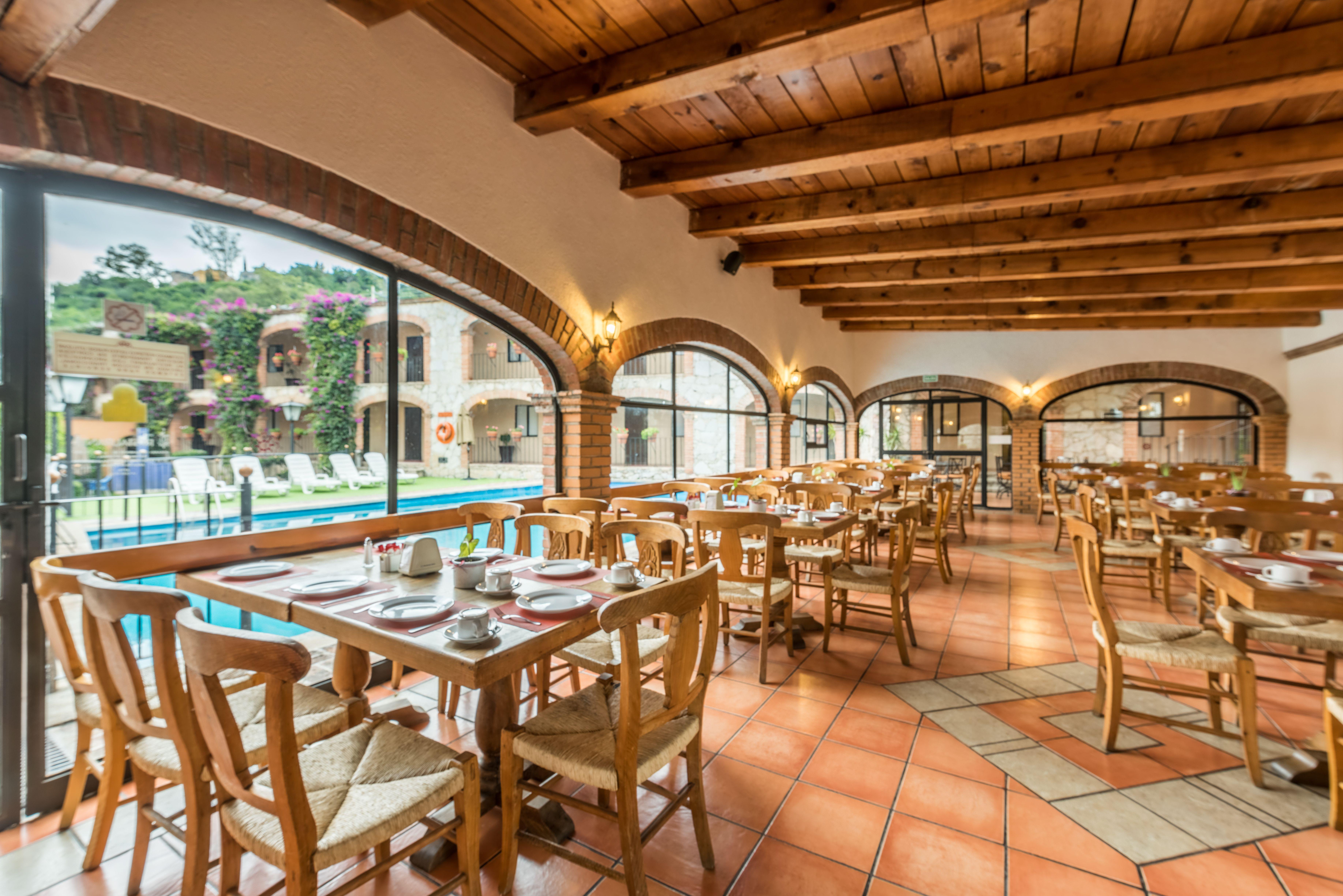 Hotel Abadia Plaza غواناخواتو المظهر الخارجي الصورة