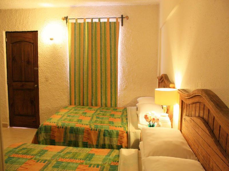 Hotel Abadia Plaza غواناخواتو المظهر الخارجي الصورة