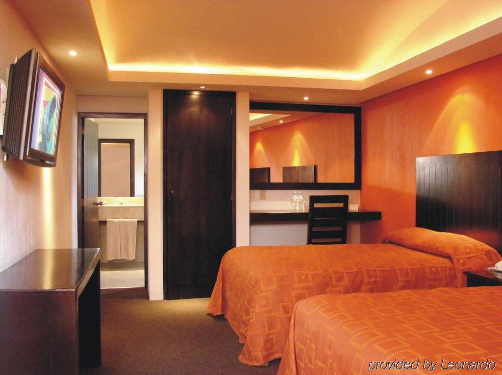 Hotel Abadia Plaza غواناخواتو المظهر الخارجي الصورة