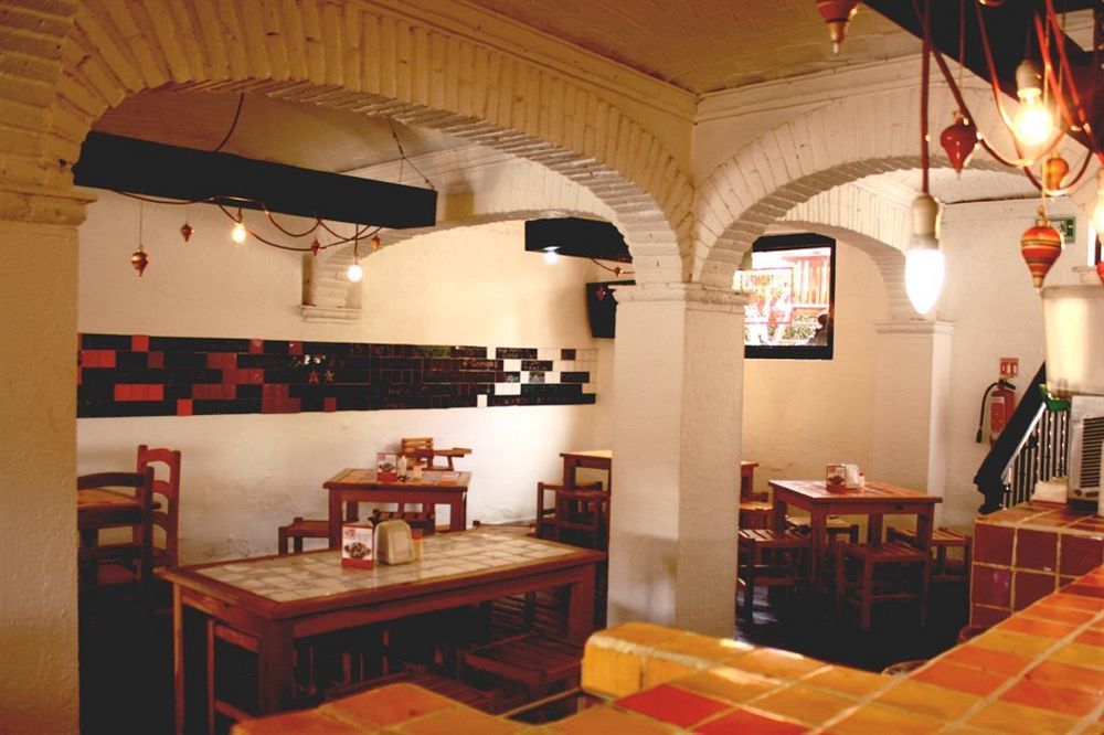 Hotel Abadia Plaza غواناخواتو المظهر الخارجي الصورة